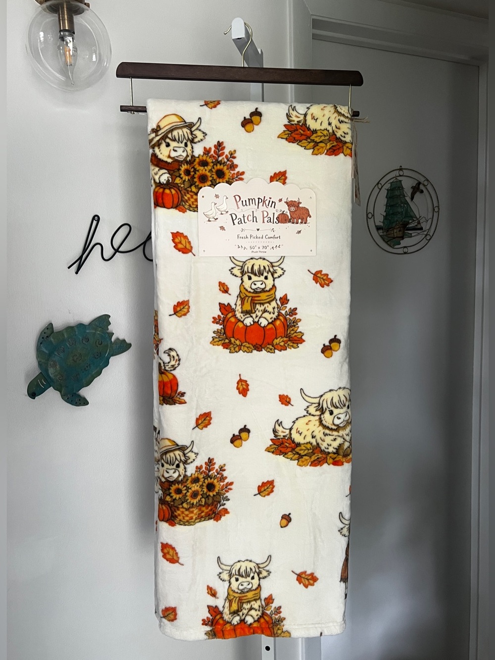 NEW Pumpkin Patch Fall Highland Cow Throw Blanket 50”x70” Harvest Pumpkin Scarf